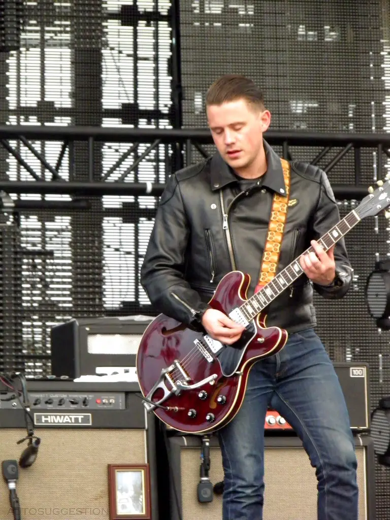 Pushing Boundaries:jamie Cook A Guitarist Journey