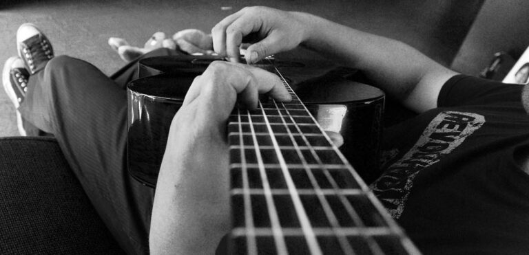 The Resonance of Acoustic Cover Songs