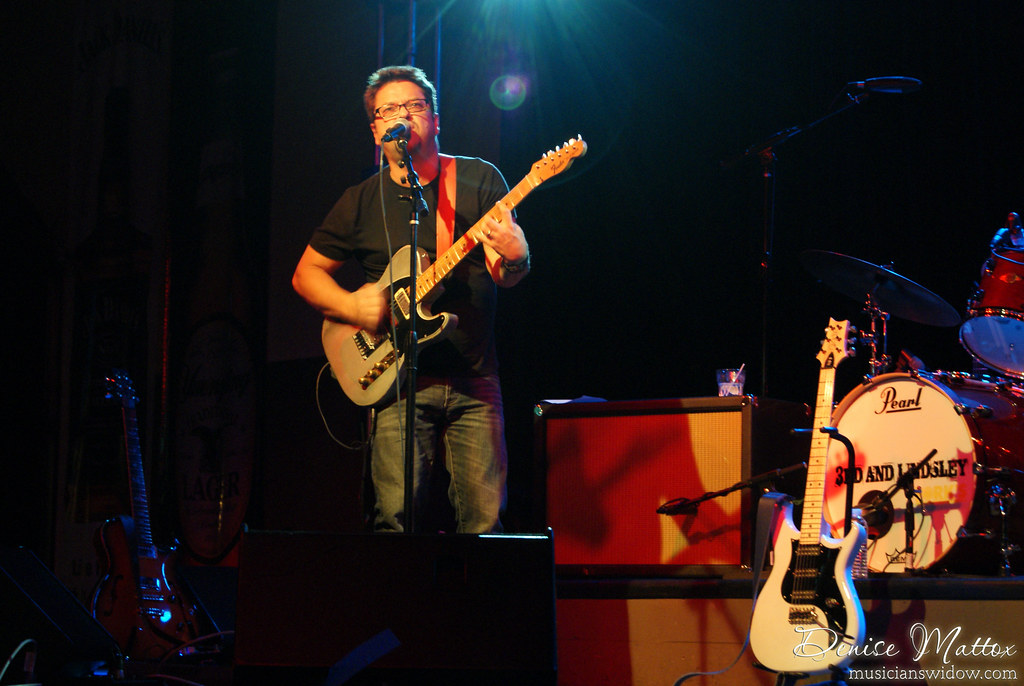 Brent Mason: The Most Heard Guitarist You've Never Heard Of