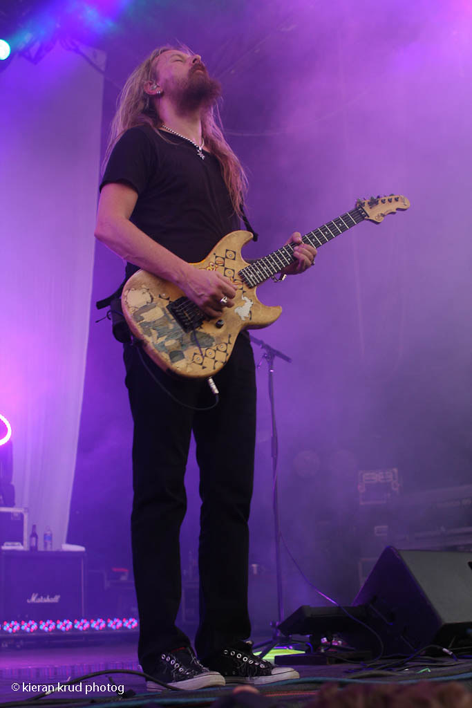 Jerry Cantrell: The Riff Lord of Grunge