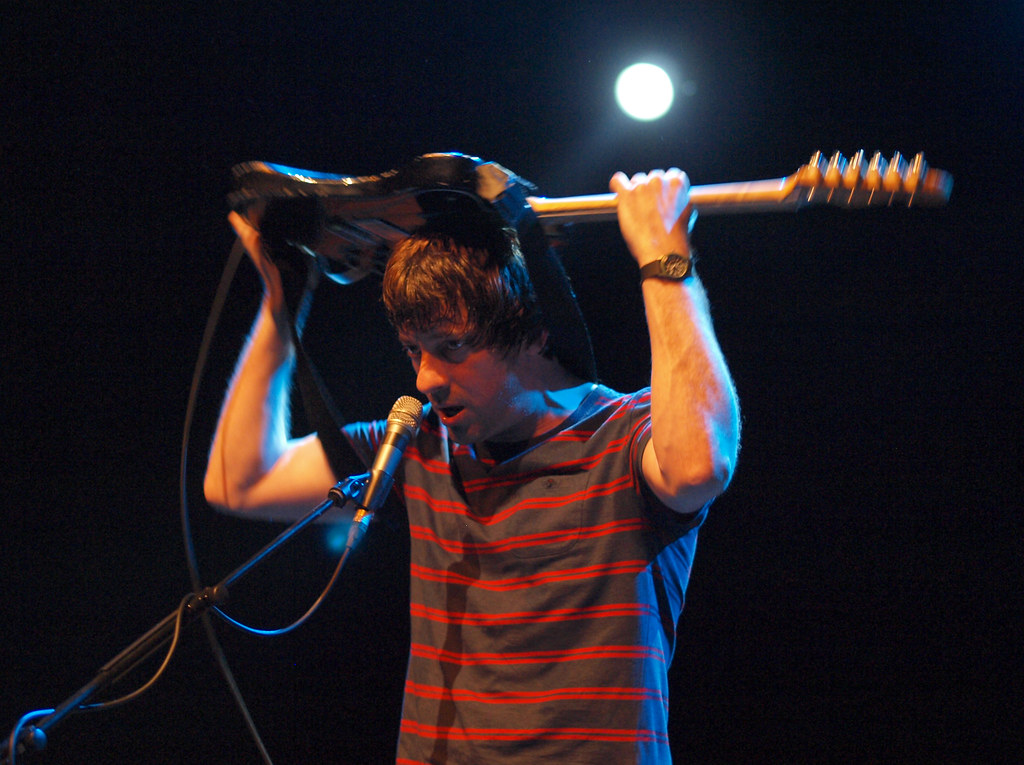 Graham Coxon: The Painter of Britpop's Dissonance 🇬🇧