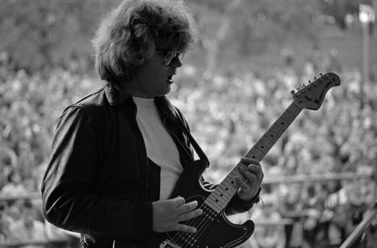 The Guru’s Grace: How a TV Click Unlocked the Legend of Albert Järvinen