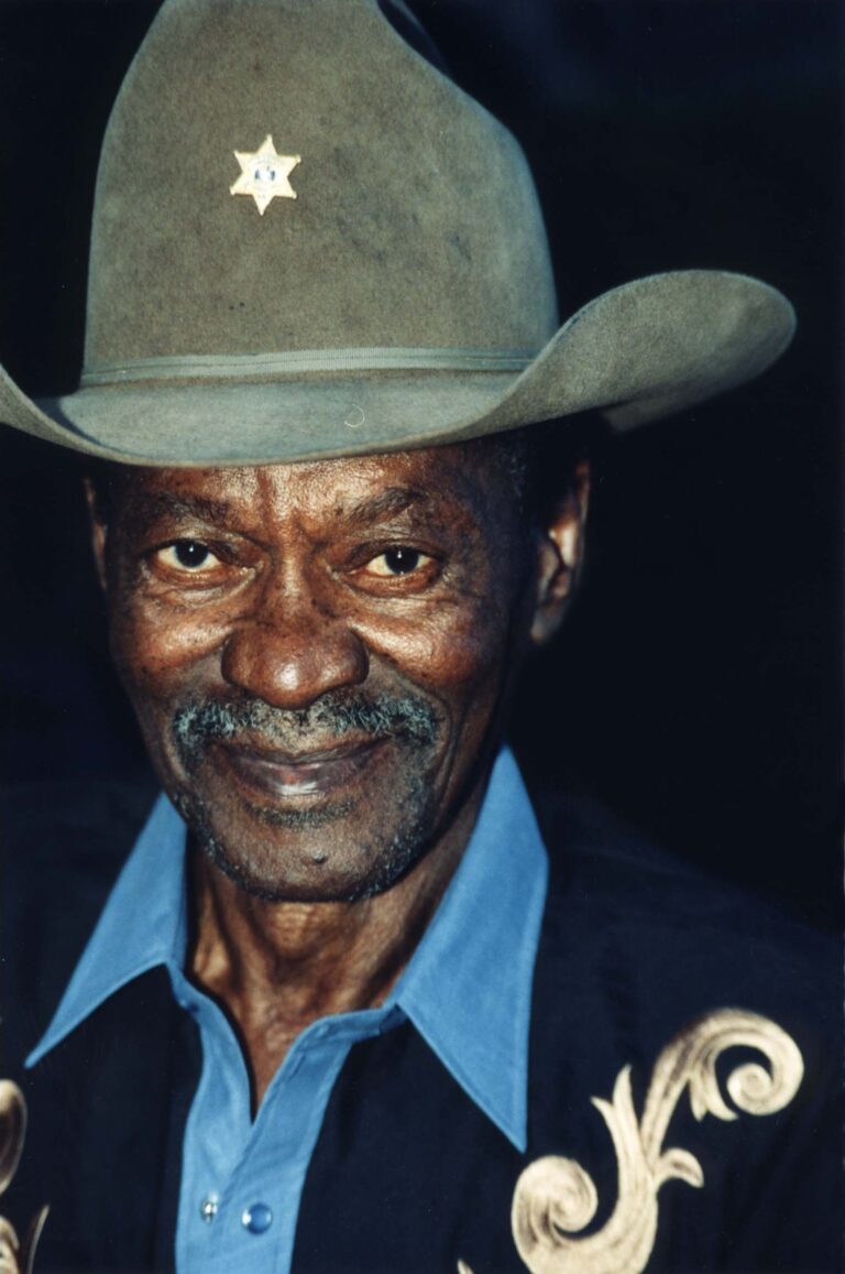 Beyond the Blues: The American Music of Clarence “Gatemouth” Brown