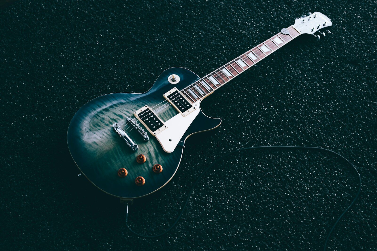 Read more about the article Affordable Electric Guitars That Punch Way Above Their Price Tag